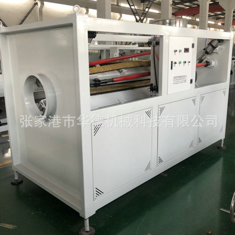 HDPE160-400管材擠出機(jī)生產(chǎn)線